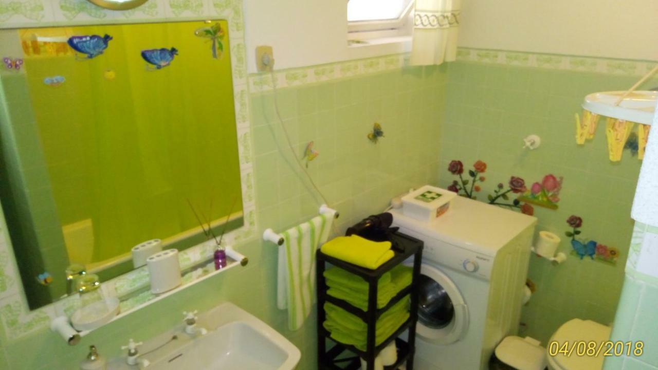 Sunny Flat In Machico City Exterior photo